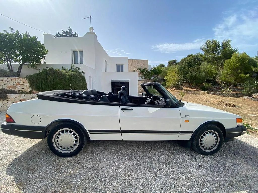 Saab 900 1992 photo 2