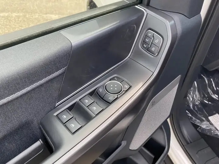 Ford F-150 2026 photo 5