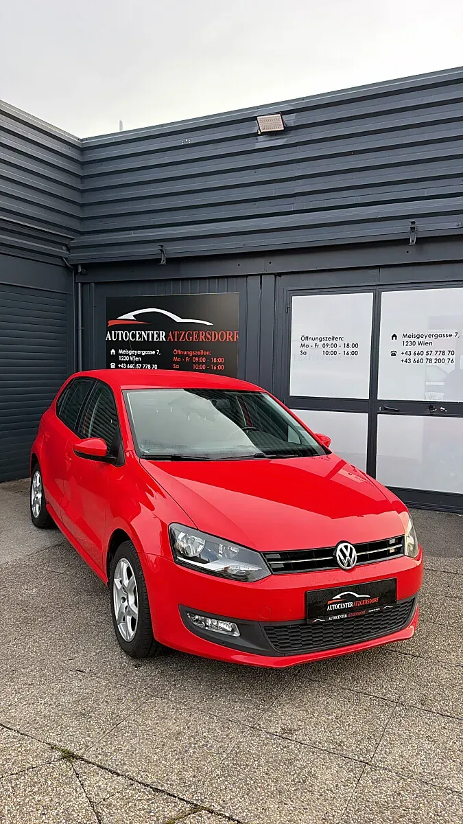 Volkswagen Polo 2011 photo 2