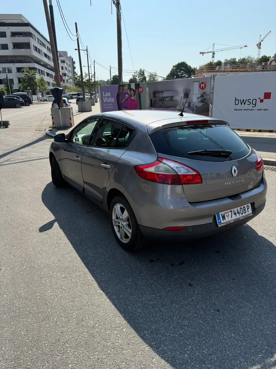 Renault Megane 2009 photo 3
