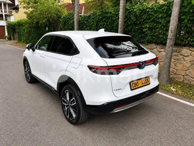 Honda Vezel 2025 photo 2