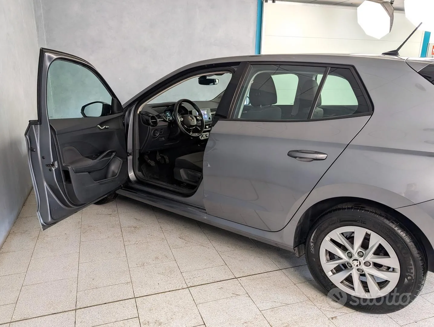 Skoda Fabia 2023 photo 4