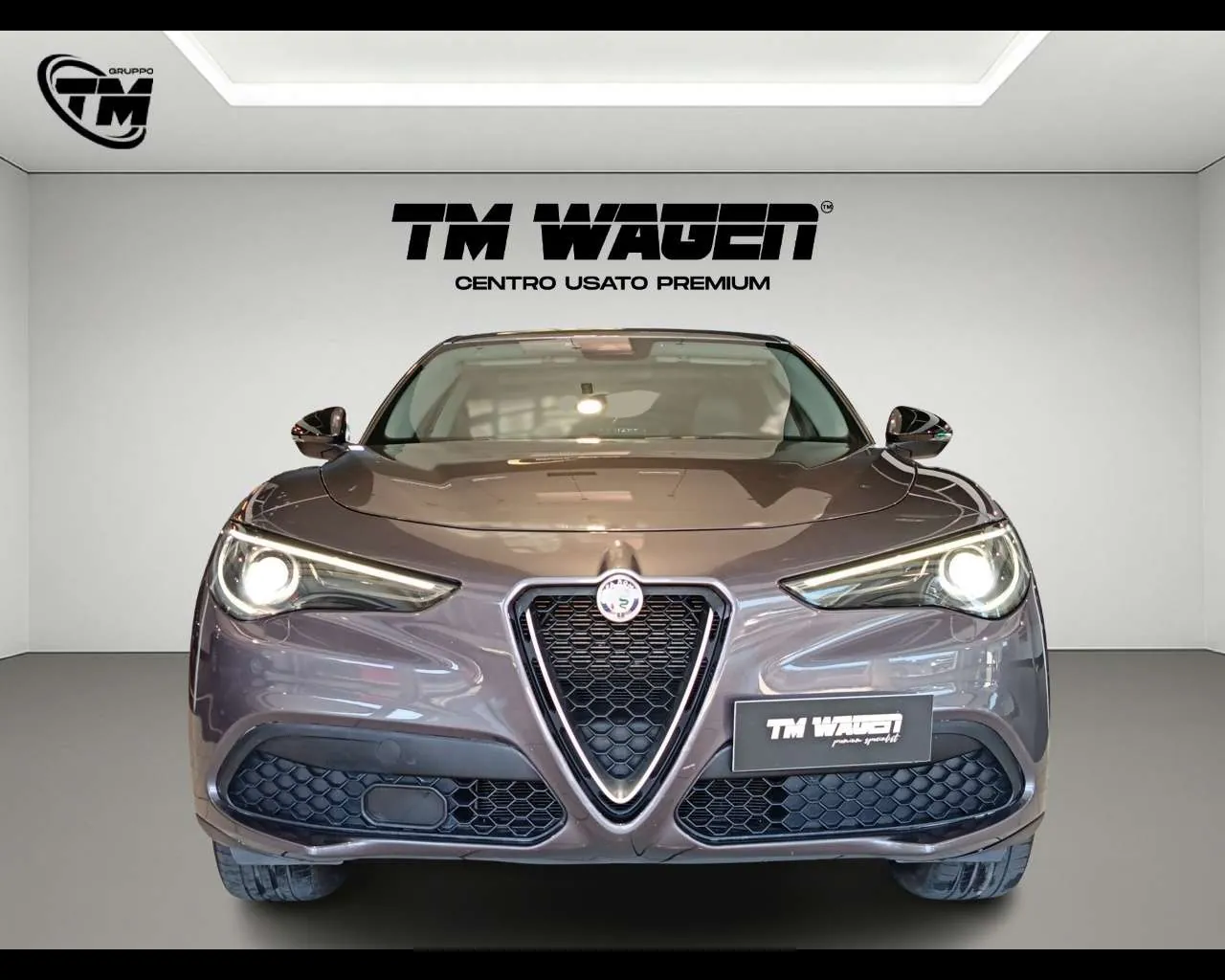Alfa Romeo Stelvio 2018 photo 2