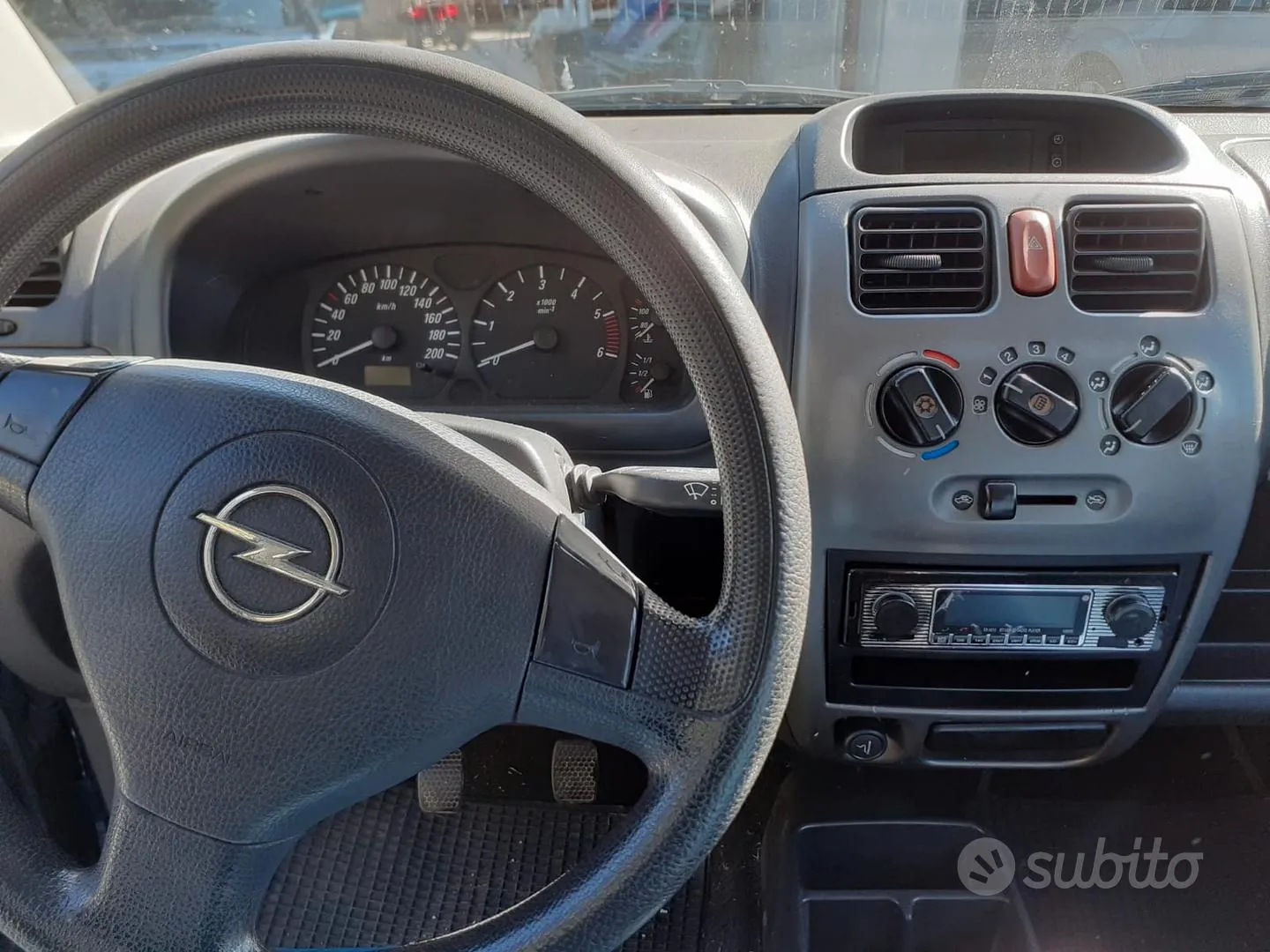 Opel Agila 2004 photo 2
