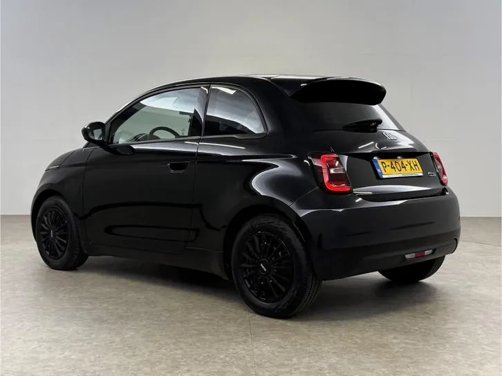 Fiat 500E 2022 photo 3