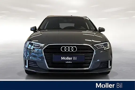 Audi A3 2019 photo 2