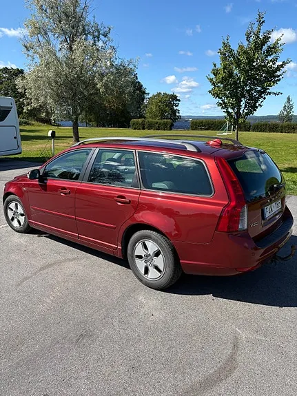 Volvo V50
