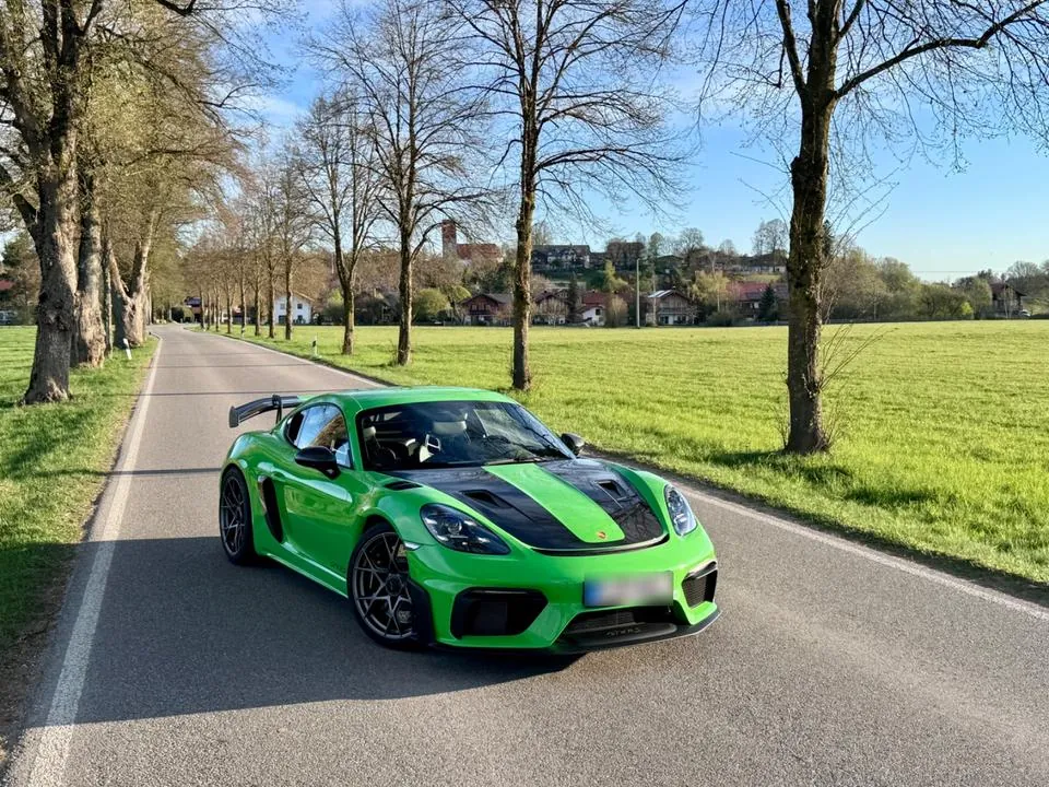 Porsche Gt4 Rs