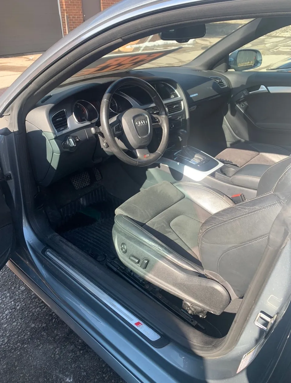 Audi A5 2011 photo 5