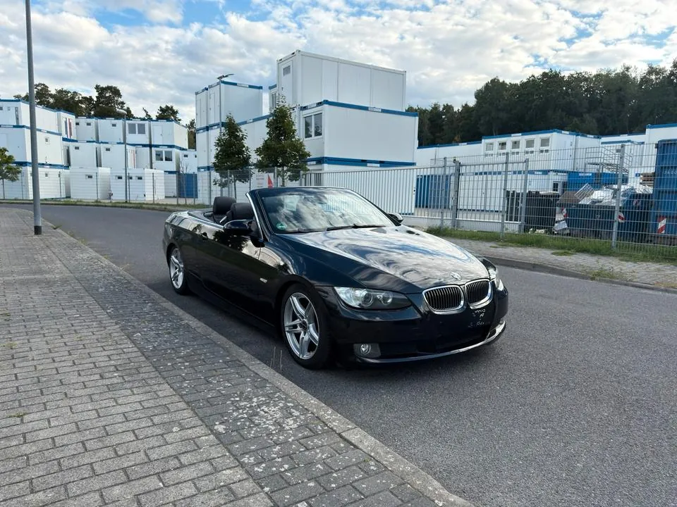BMW E93 325I Cabrio