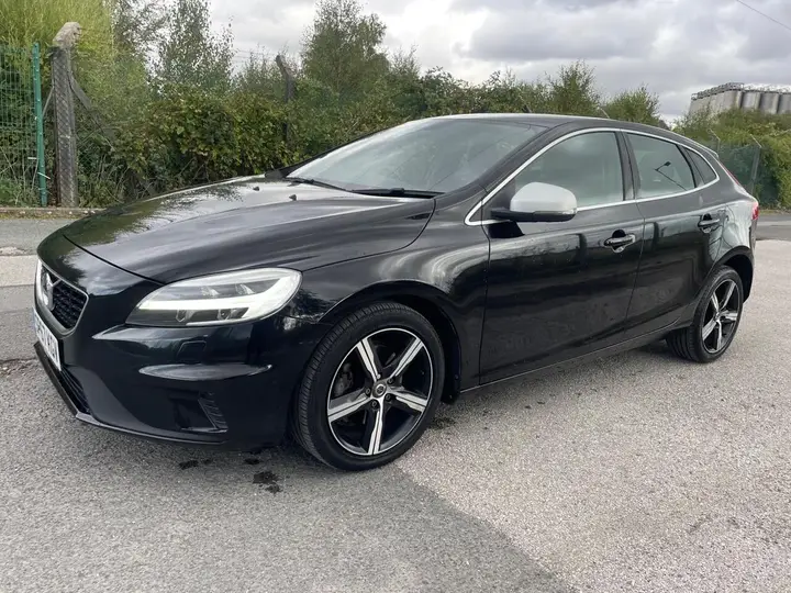 Volvo V40 2017 photo 3