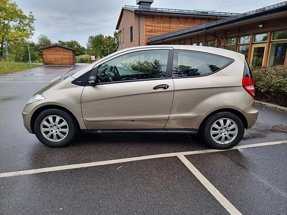 Mercedes-Benz A150 2006 photo 2