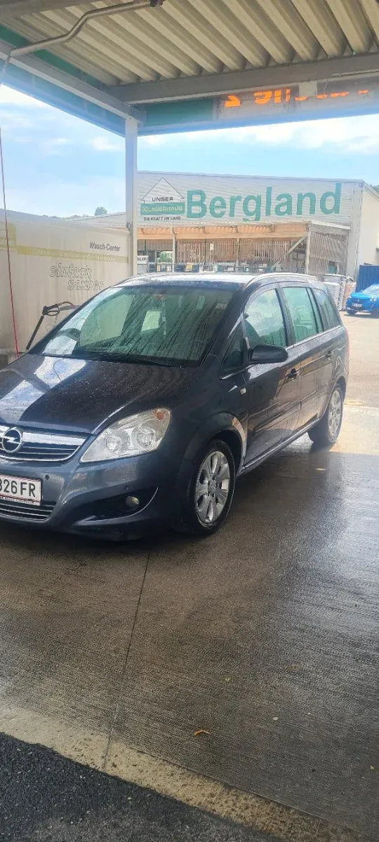 Opel Zafira 2008 photo 3