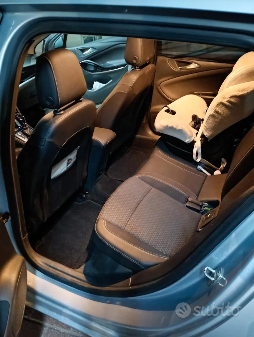 Opel Astra 2018 photo 5
