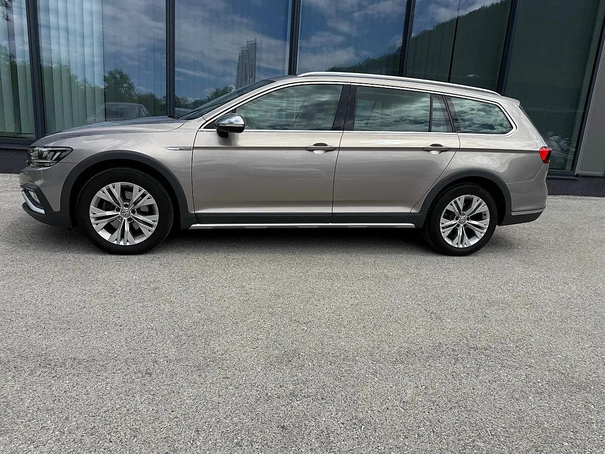 Volkswagen Passat 2020 photo 2