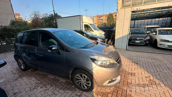 Renault Scenic 2015 photo 3