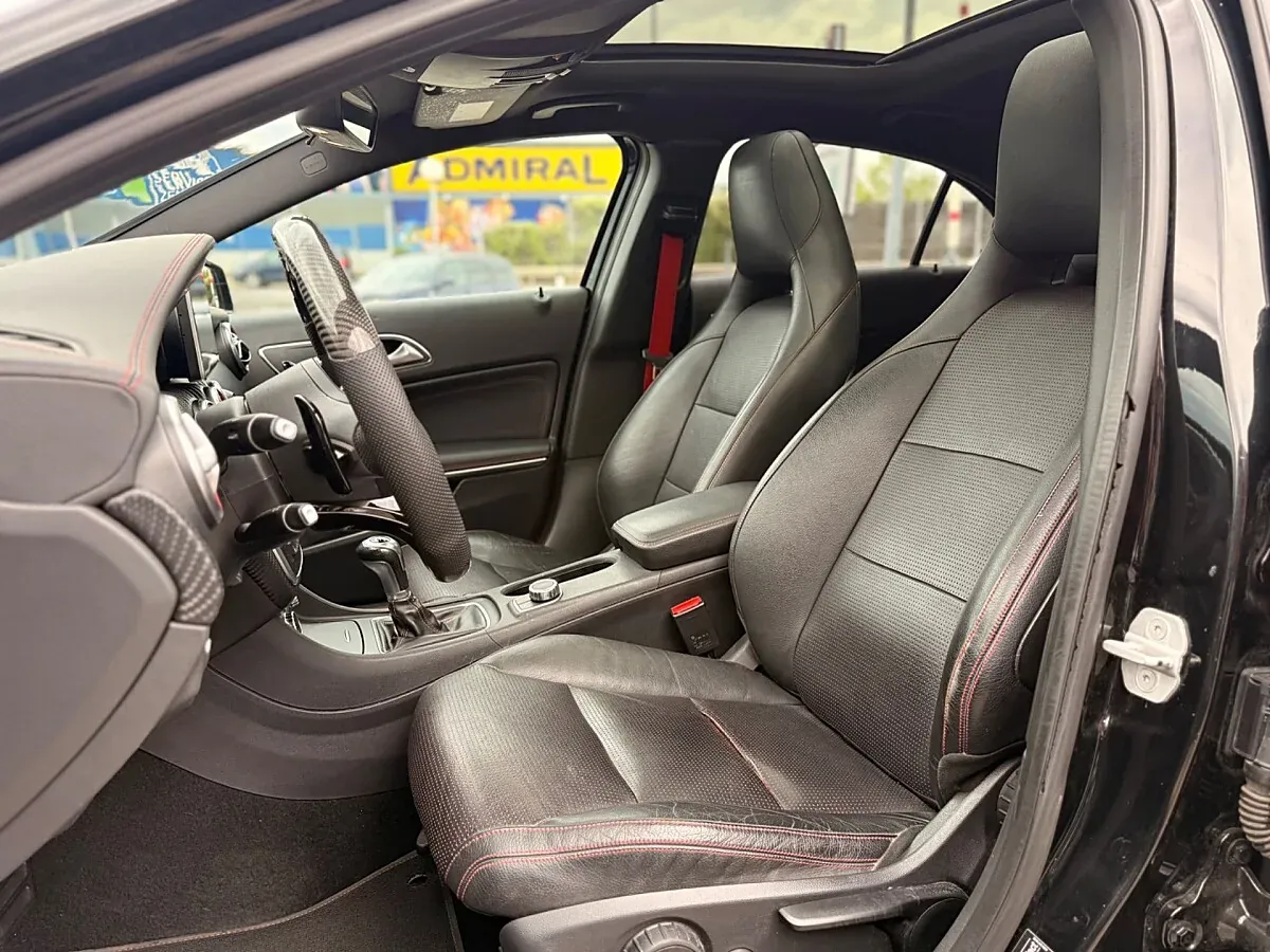 Mercedes-Benz A-Class 2014 photo 3