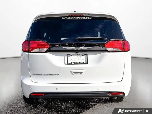 Chrysler Grand Caravan 2026 photo 4