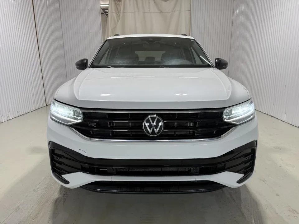Volkswagen Tiguan 2024 photo 2