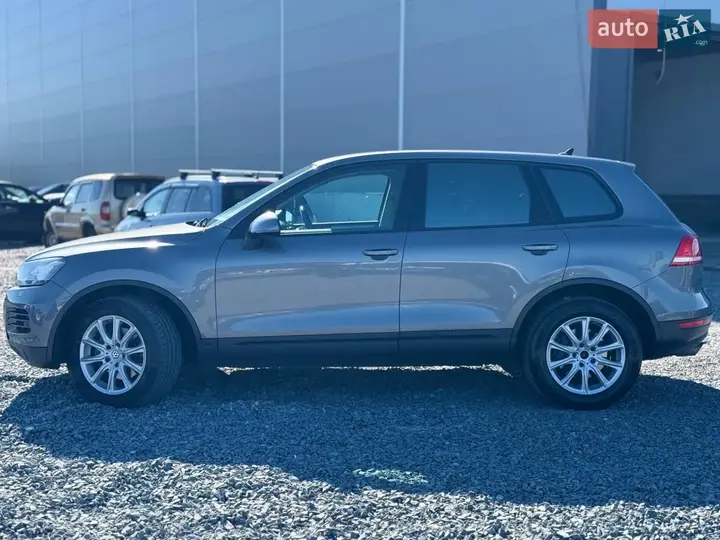 Volkswagen Touareg 2011 photo 4