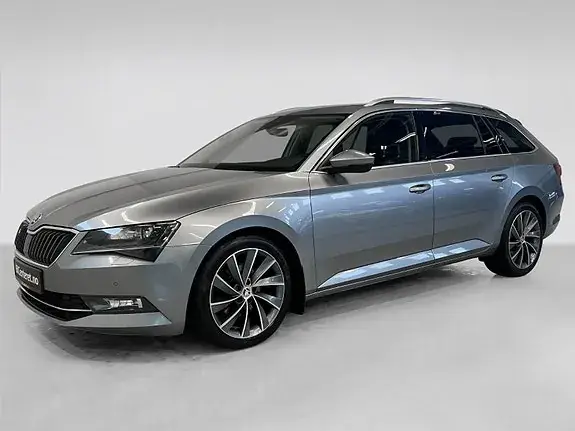 Skoda Superb 2019 photo 2