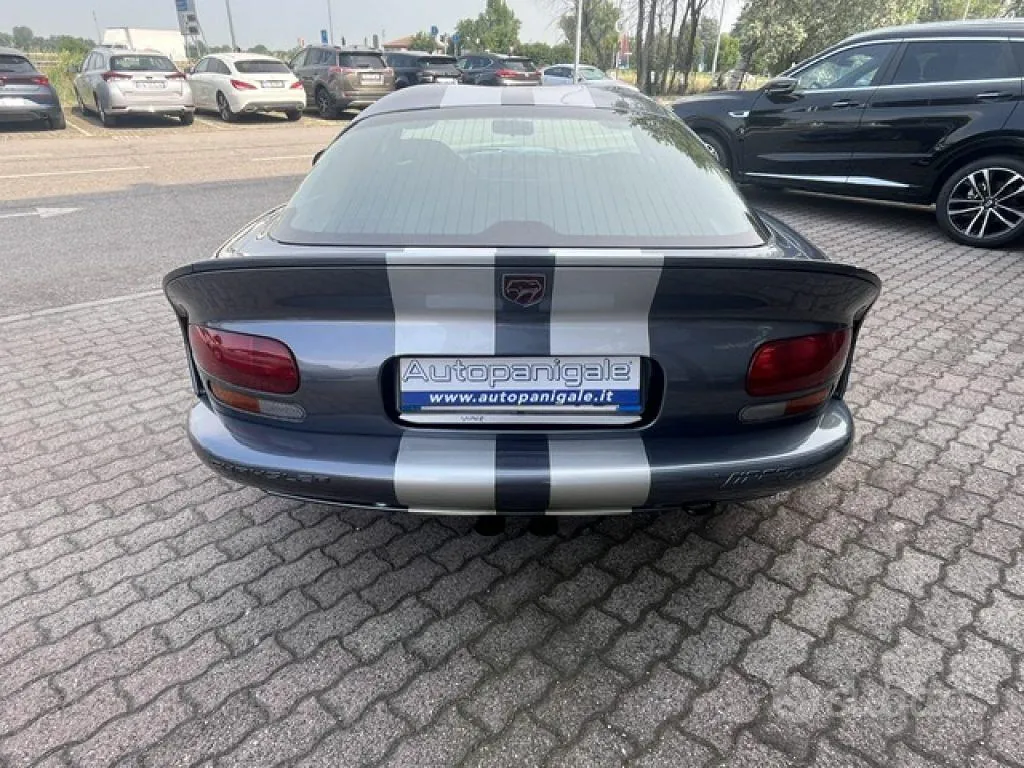 Chrysler Viper 2000 photo 4