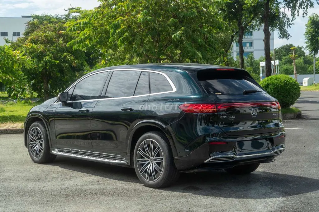 Mercedes-Benz Eqs Suv 2023 photo 5