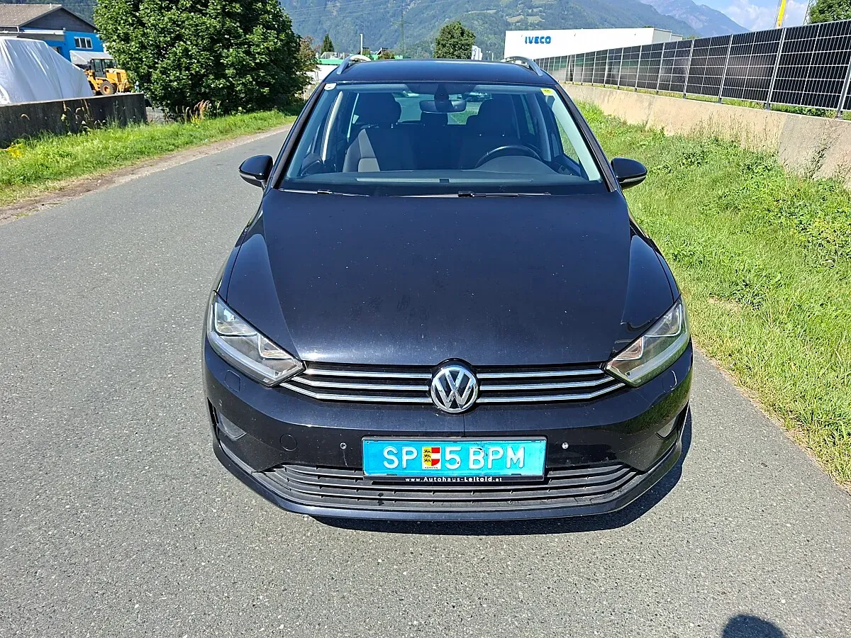 Volkswagen Golf 2017 photo 2