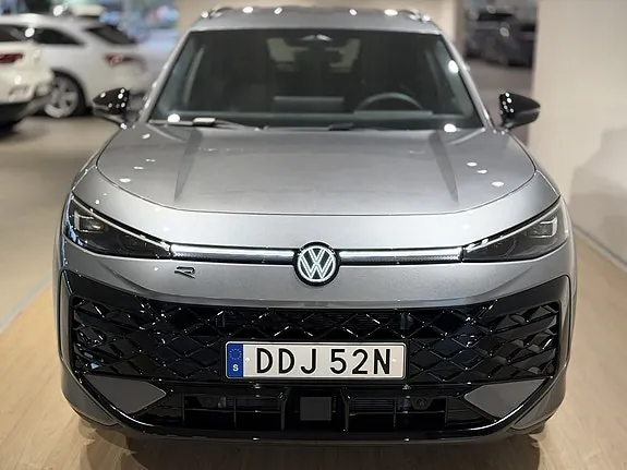 Volkswagen T-Roc 2027 photo 2