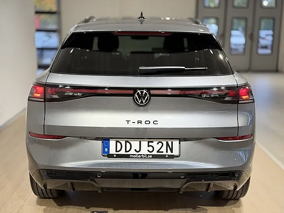 Volkswagen T-Roc 2027 photo 5