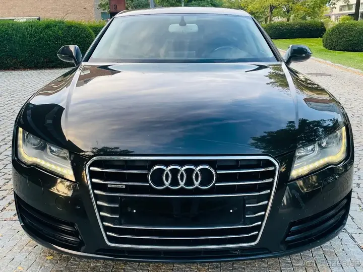 Audi A7 2012 photo 3