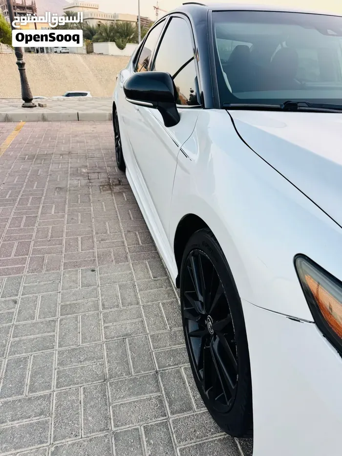 Toyota Camry 2021 photo 3