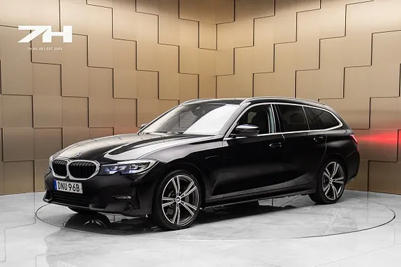 BMW 330E