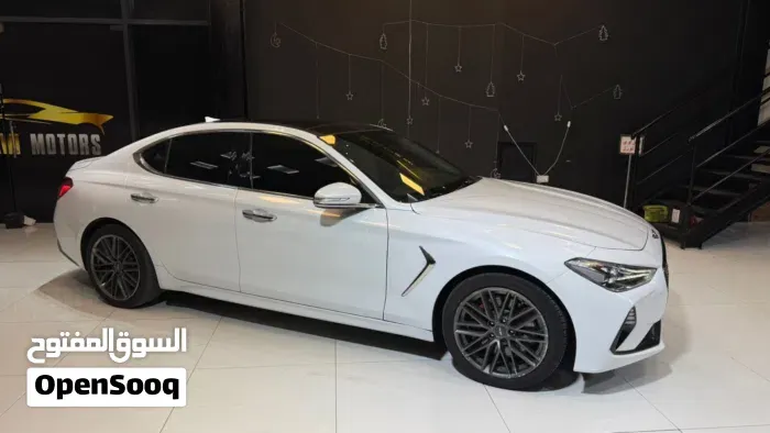 Genesis G70 2019 photo 2