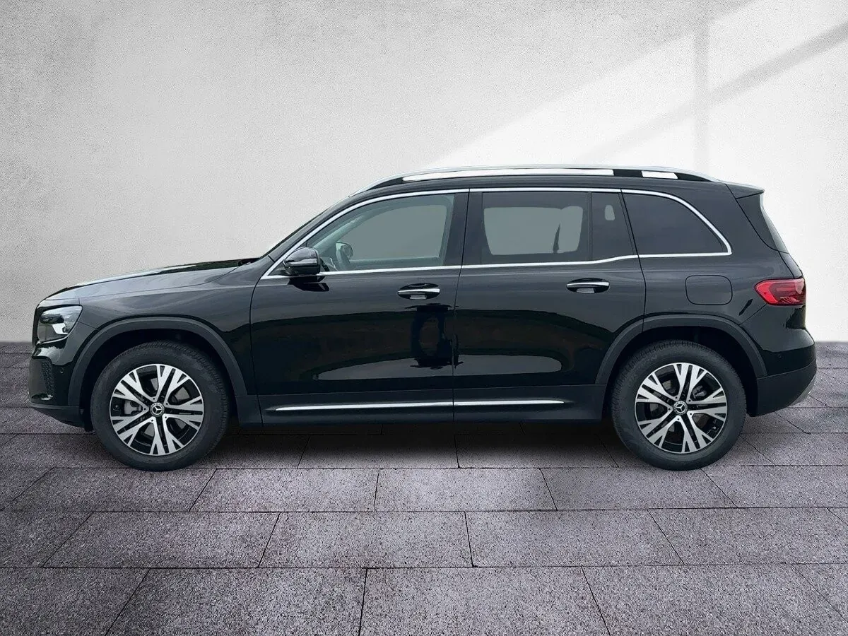 Mercedes-Benz Glb 2025 photo 3