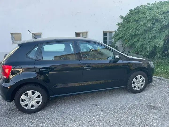Volkswagen Polo 2014 photo 3
