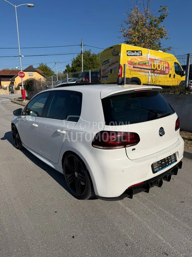 Volkswagen Golf 2012 photo 5