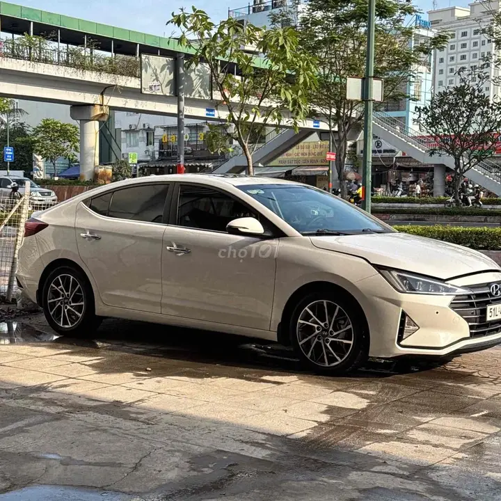 Hyundai Elantra 2021 photo 2