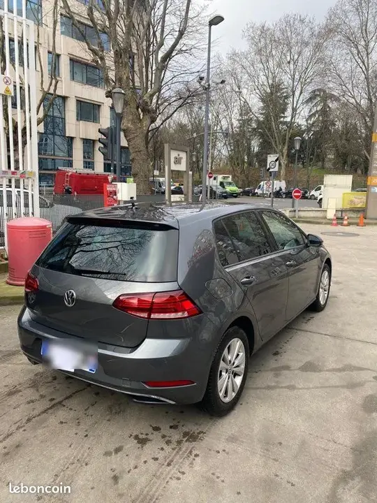 Volkswagen Golf 2018 photo 2