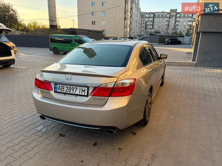Honda Accord 2013 photo 4