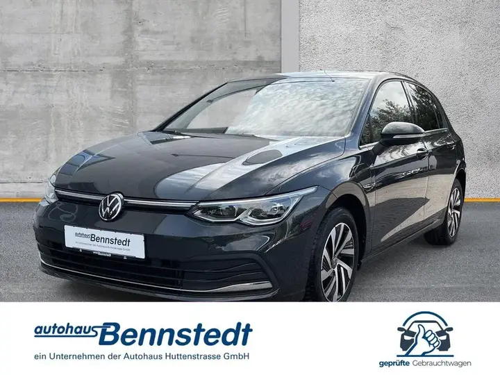Volkswagen Golf Viii