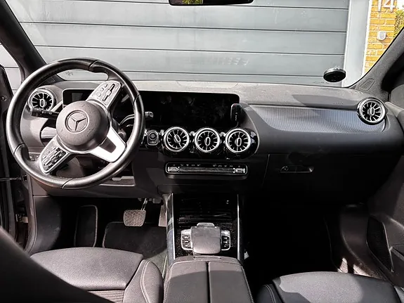 Mercedes-Benz B200 D 2019 photo 2