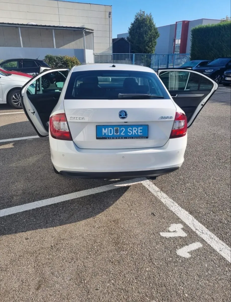 Skoda Rapid 2018 photo 3