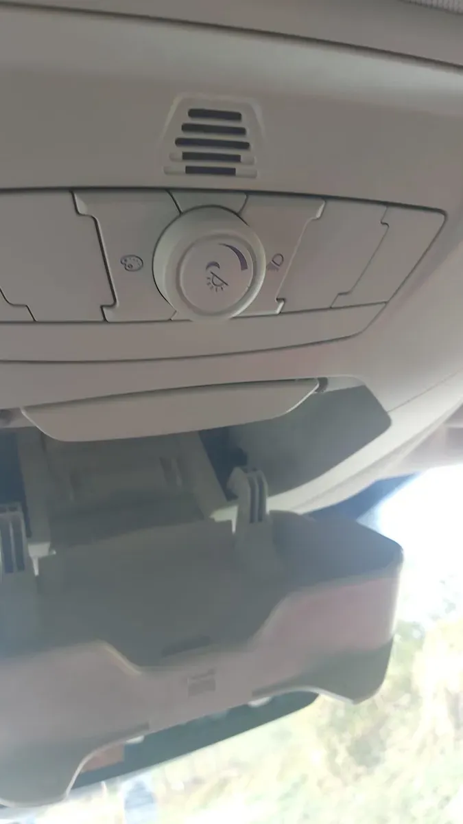 Ford Kuga 2016 photo 2