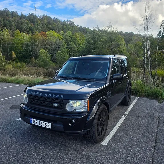 Land Rover Discovery 2011 photo 2