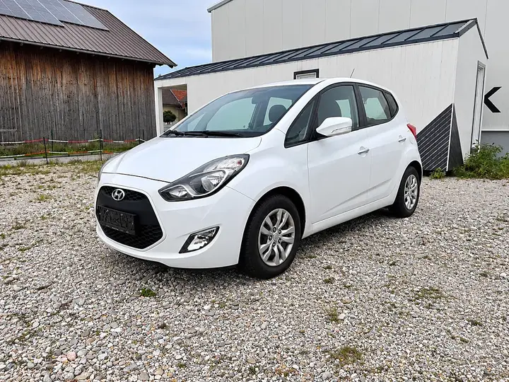 Hyundai Ix20 2015 photo 3
