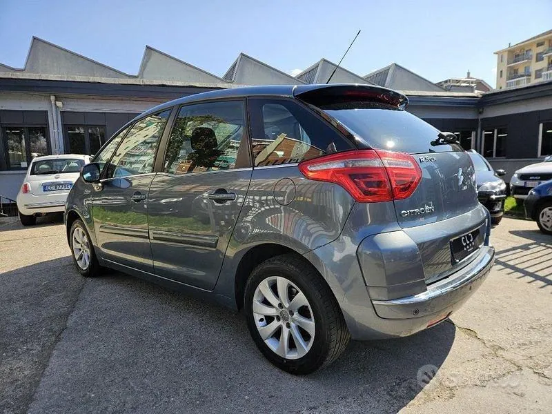Citroen C4 Picasso 2009 photo 5