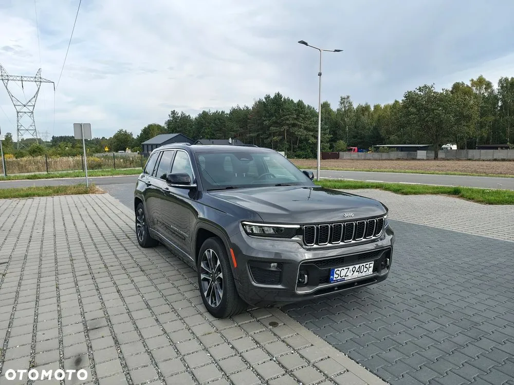 Jeep Grand Cherokee 2022 photo 3