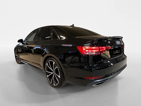 Audi A4 2019 photo 5