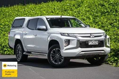 Mitsubishi Triton